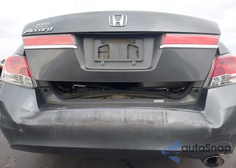 2011 Honda Accord Lx z USA, uszkodzony, nr VIN 1HGCP2E36BA033994